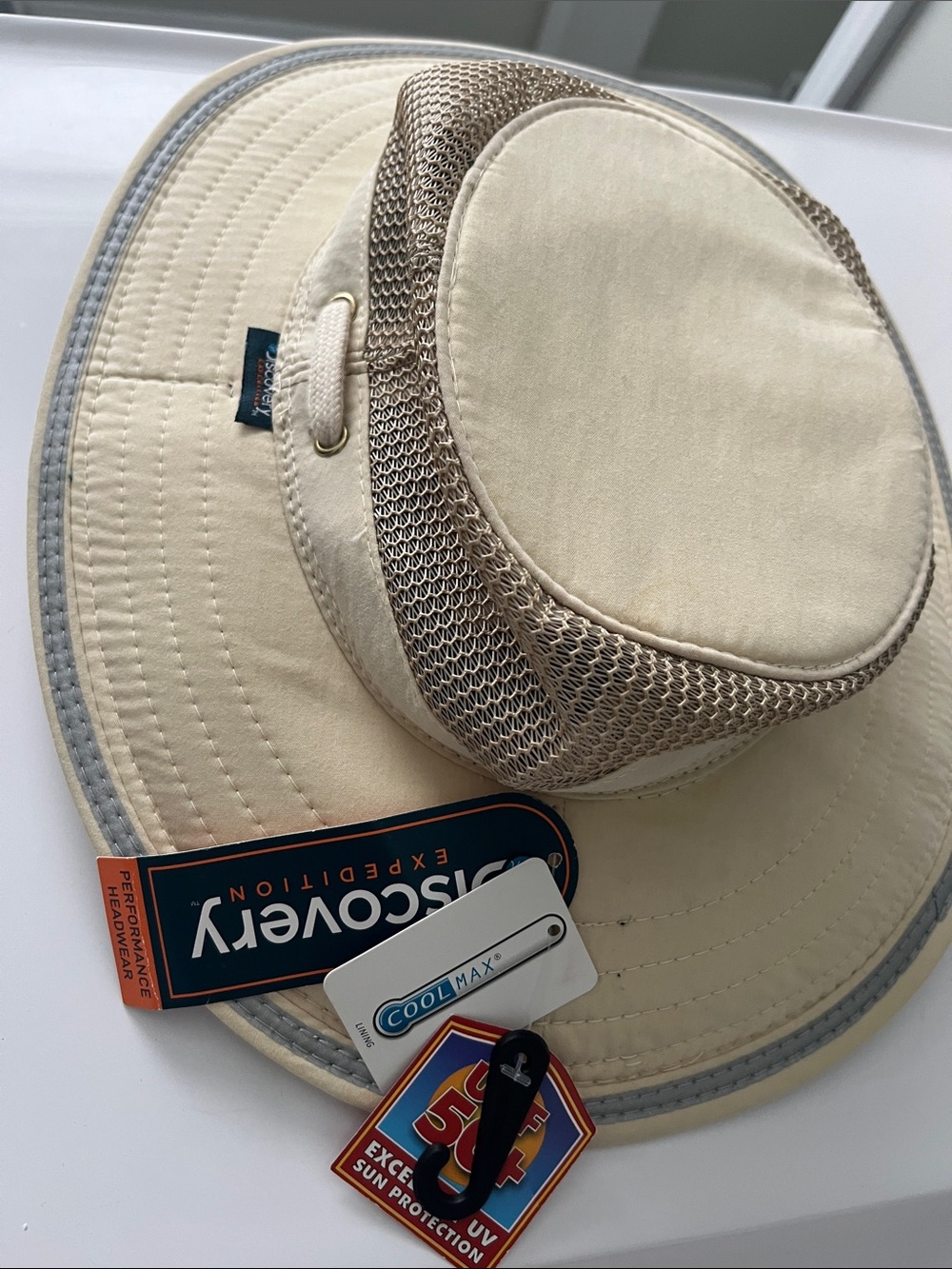 Discovery Expedition Cream Mesh Brim Sun Hat. UPF 50 Sun. Card/cash storage.